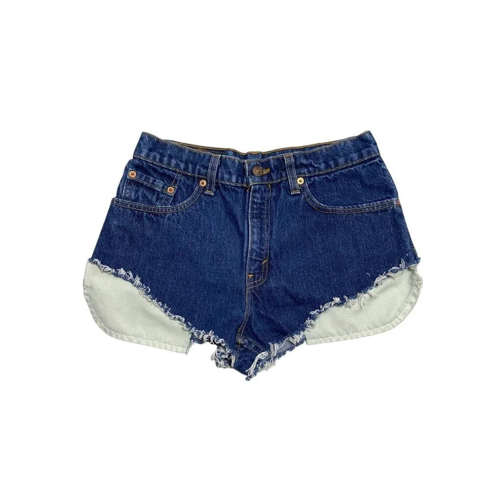 Vintage Levi’s 555 90's Cut Off Denim Jean Shorts-sz 7 (waist 27)